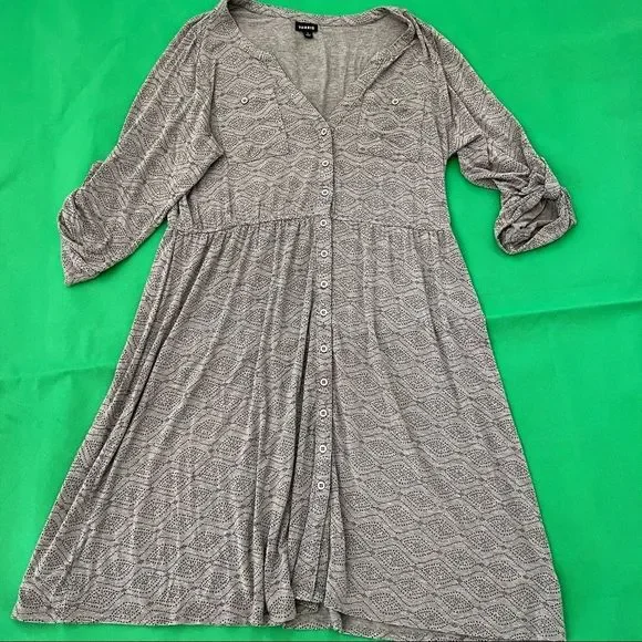 Torrid Knit Dress V- neck Button front grey Size 1 torrid 1X regular